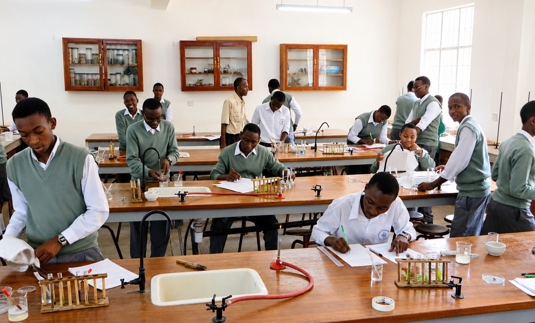 Science Laboratory Unit Frame